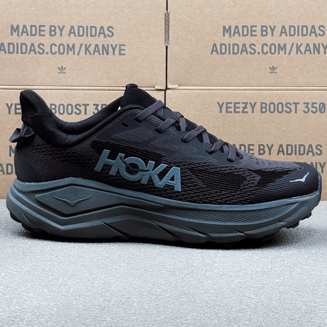 Women's Hoka Challenger 8 (Seasonal Colors)