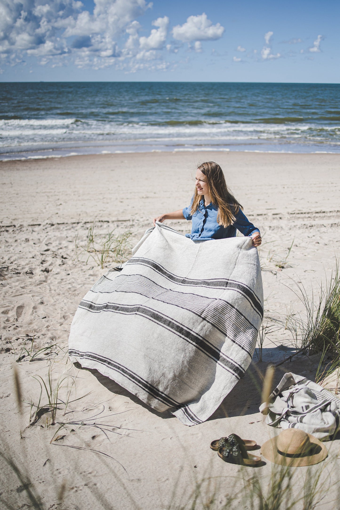 Linen beach towel, French style linen blanket, Summer blanket, Linen beach towel, Natural linen picnic blanket, Striped linen blanket.