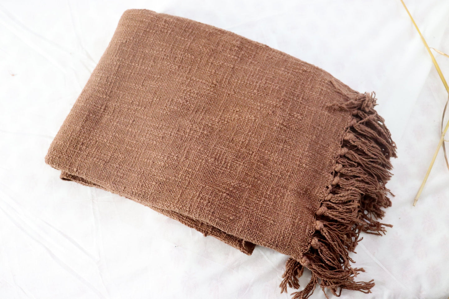 Handwoven Brown Cotton Throw Blanket: Rustic Bohemian Sofa Decor