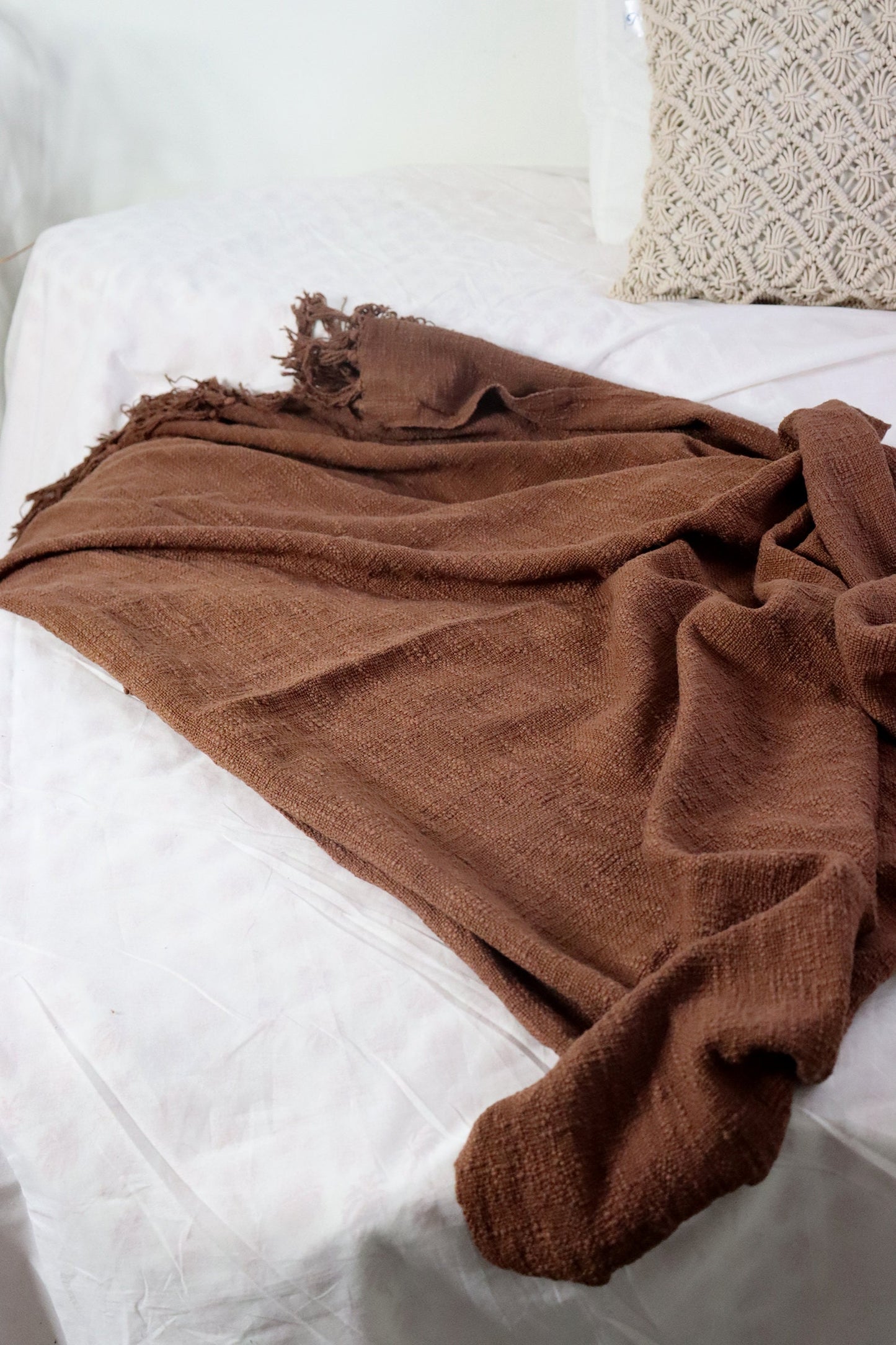 Handwoven Brown Cotton Throw Blanket: Rustic Bohemian Sofa Decor