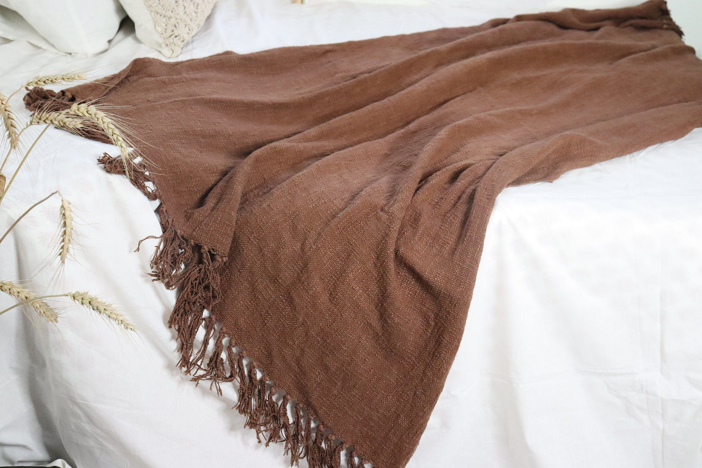 Handwoven Brown Cotton Throw Blanket: Rustic Bohemian Sofa Decor