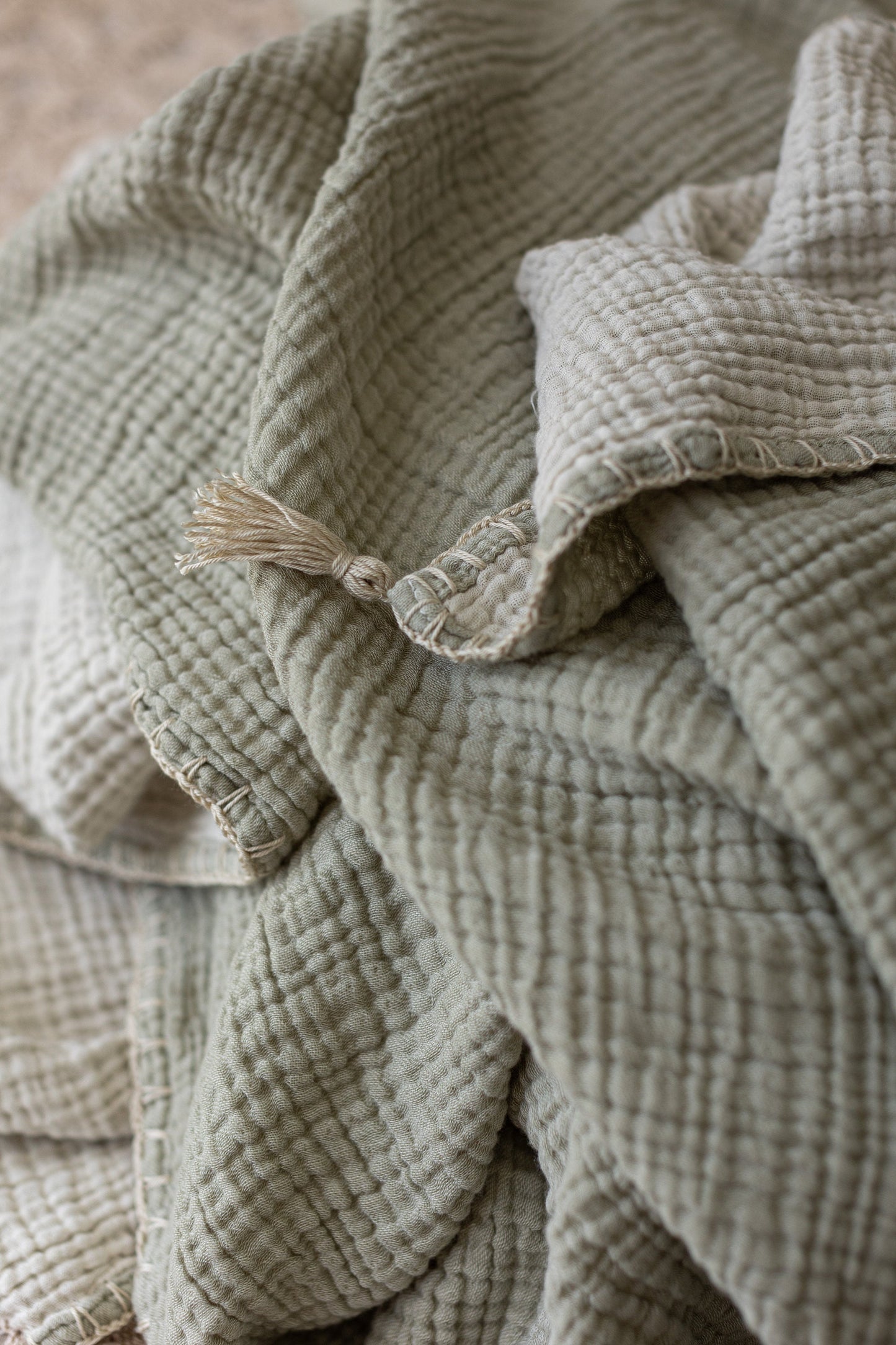 4 Layer Organic Muslin Baby Blanket, Soft Cotton Baby Swaddle, Newborn Gift for Girl or Boy, Muslin Baby Quilt