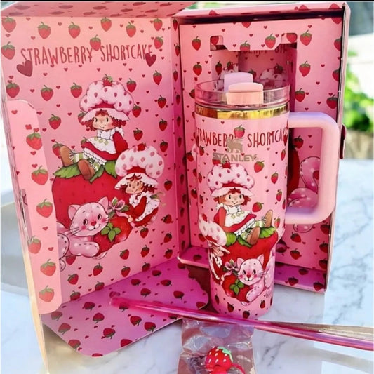Strawberry shortcake 40oz Stanley tumbler